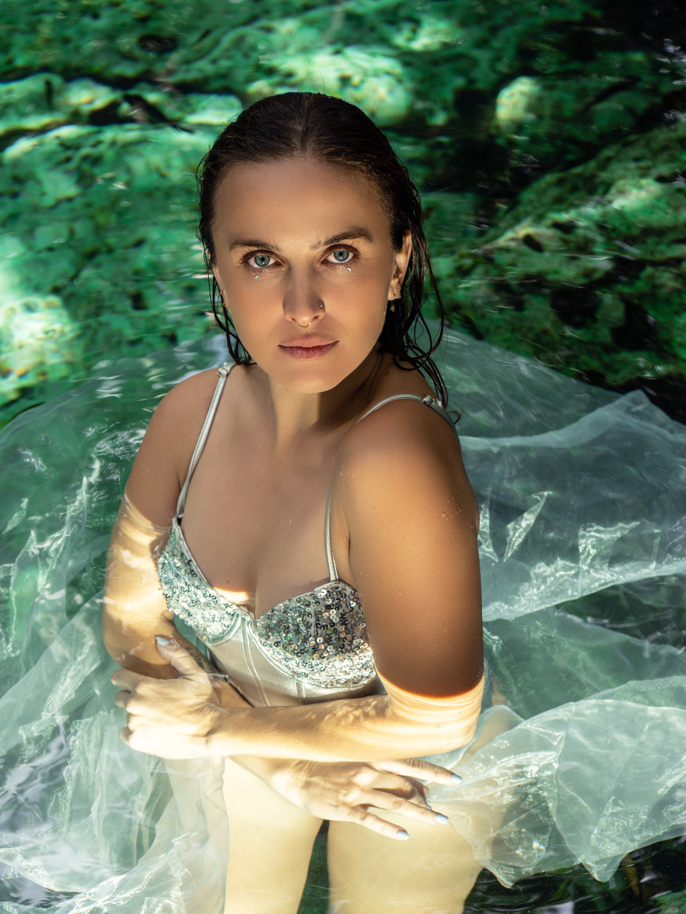 Cenote-photography-Emilia-Black-box