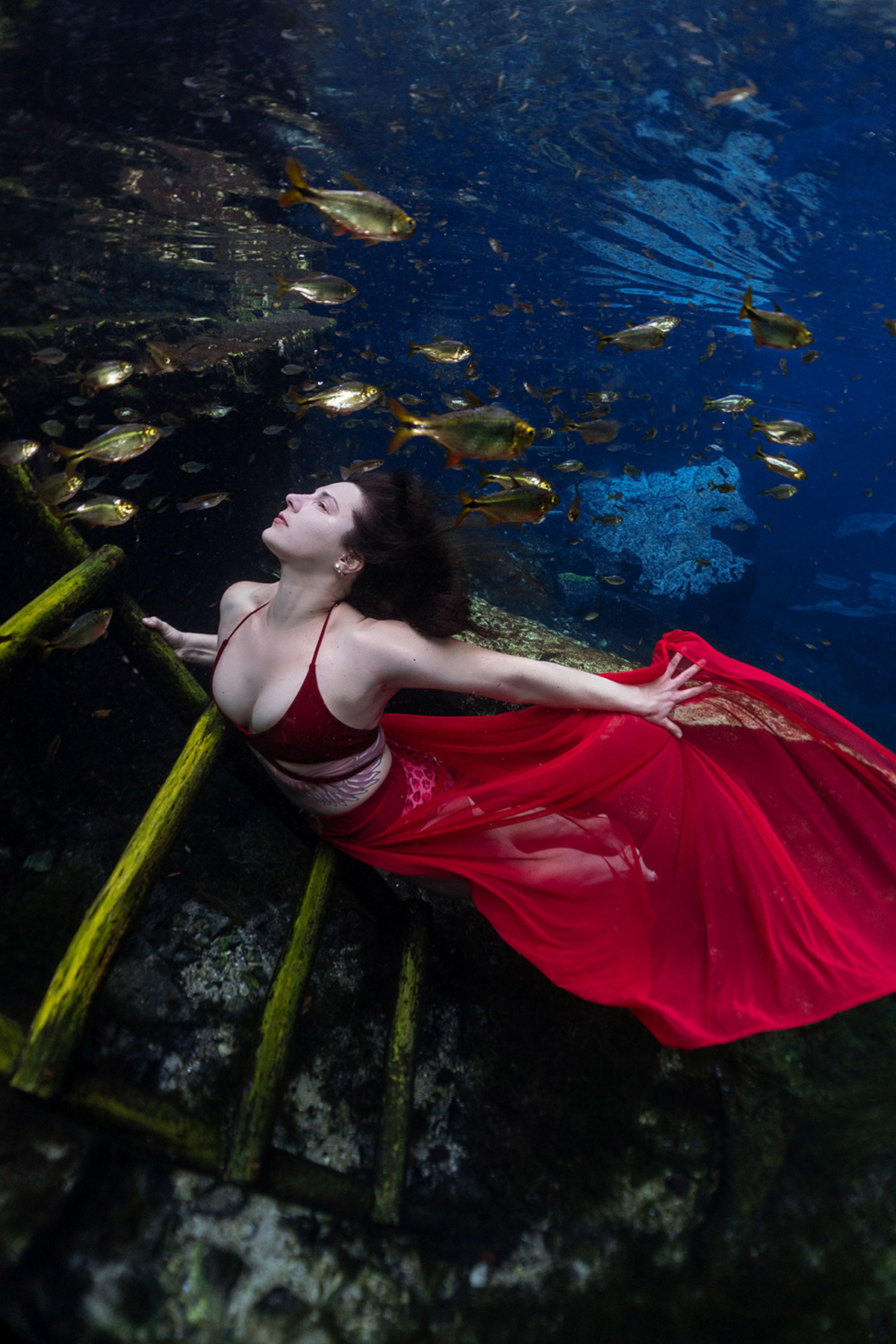 Underwater-Photoshoot-Tulum-Emilia-BlackBox